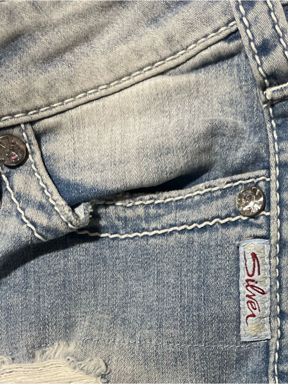 Silver Jeans Camden Lace Distressed Rhinestone Jeans W27 L31 - Picture 10 of 10